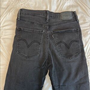 Levi's faded Black Mile High Super Skinny Jeans
